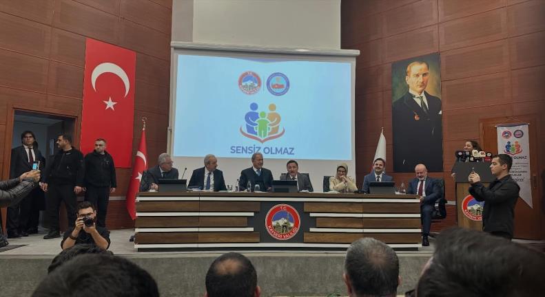  “Sensiz Olmaz” projesi tanıtım programı