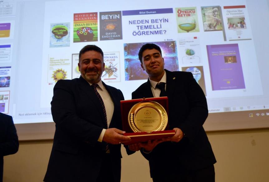 “Türkiye Yüzyılında İnsan, Aile ve Toplum” konulu paneli Muğla Sıtkı Koçman Üniversitesi AKM Salonunda gerçekleştirildi…