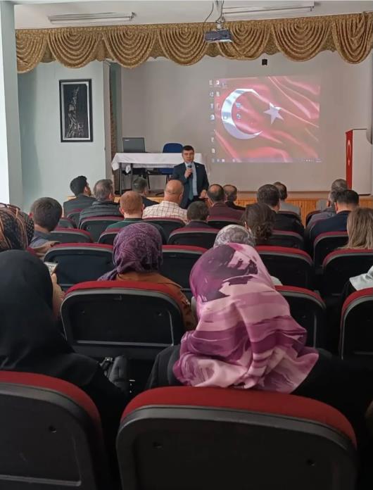 Sarıoğlan İlçesinde “Ailem Benim Her Şeyim “ buluşmaları…