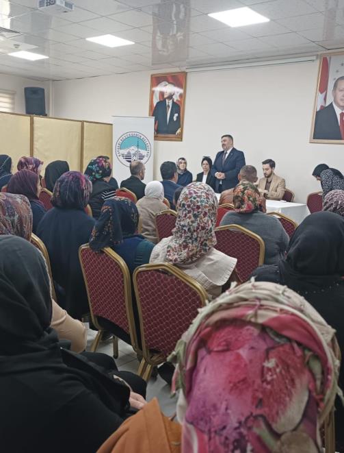 Sarıoğlan İlçesinde “Ailem Benim Her Şeyim “ buluşmaları…