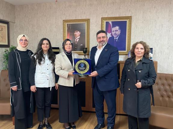 Ak Parti Kayseri Kadın Kolu Başkanı Sayın Meral Koşar Hanımefendi ve kıymetli çalışma arkadaşlarına ziyaret